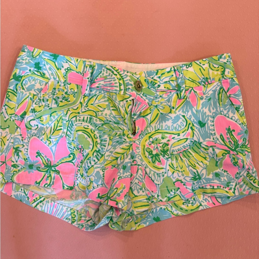 Lilly Pulitzer Pink and Green Walsh Shorts Floral Design